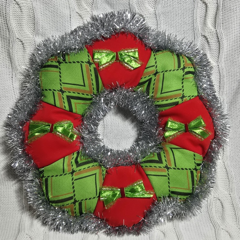 VINTAGE Homemade Christmas Tinsel 14" Round Hanging Fabric Wreath Ribbon Bows